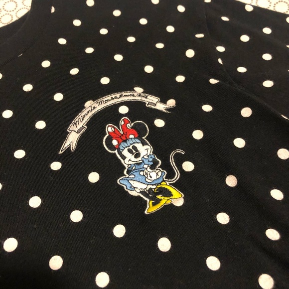 $7 With Purchase Uniqulo Mini Mouse T-Shirt - Picture 4 of 5